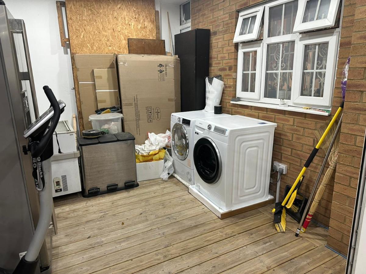 Tran Homestay London Exterior foto